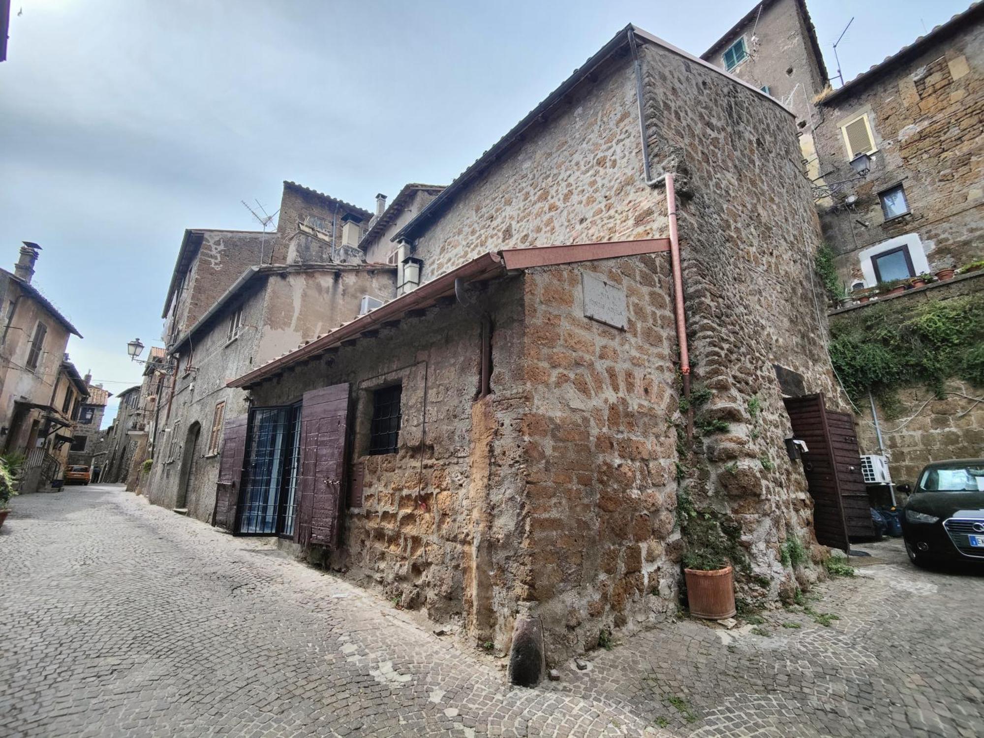 Maestosa Roccaforte Dei Principi, 3 Piani Tutti Per Voi! Сутри Экстерьер фото