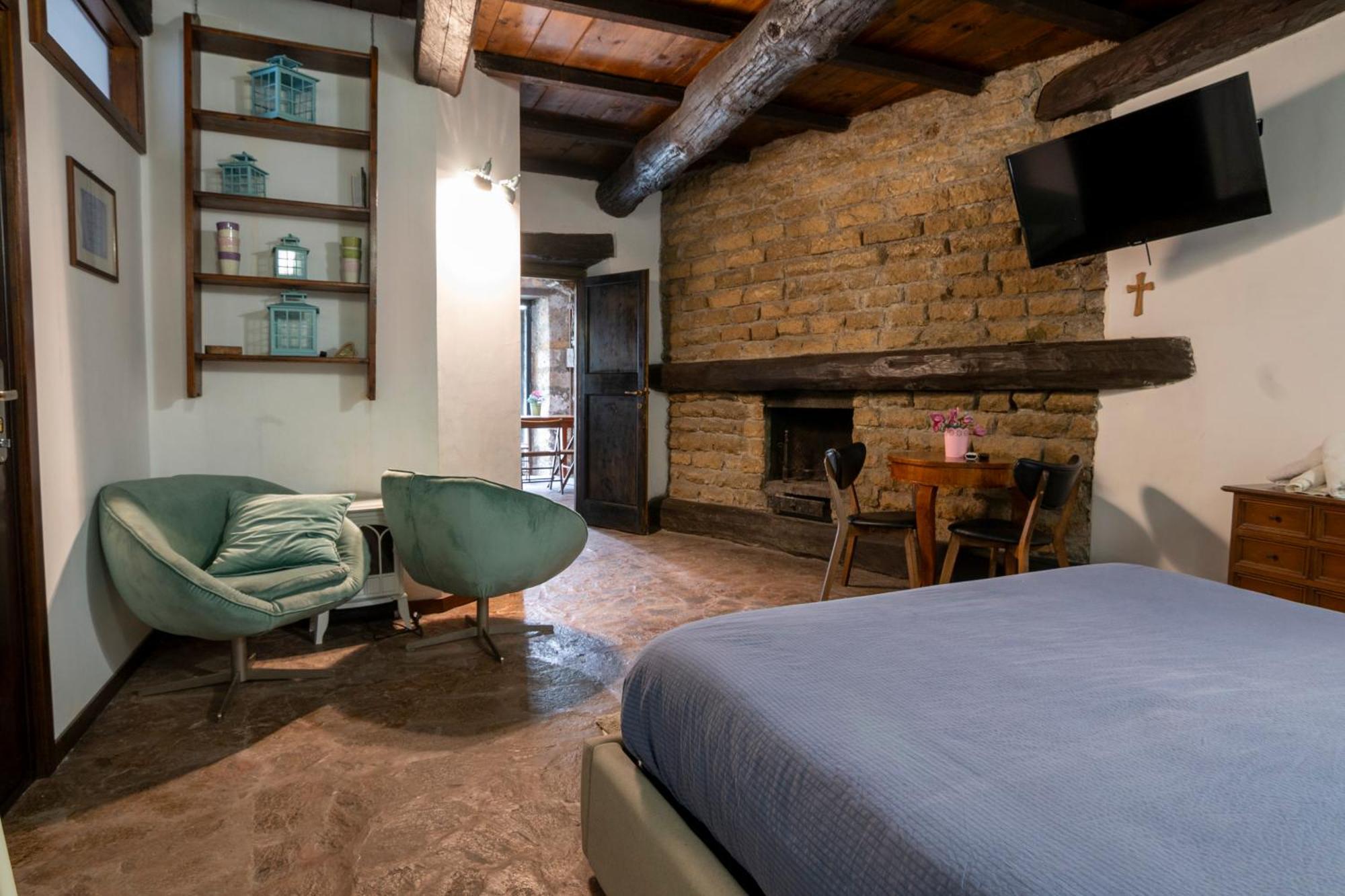 Maestosa Roccaforte Dei Principi, 3 Piani Tutti Per Voi! Сутри Экстерьер фото